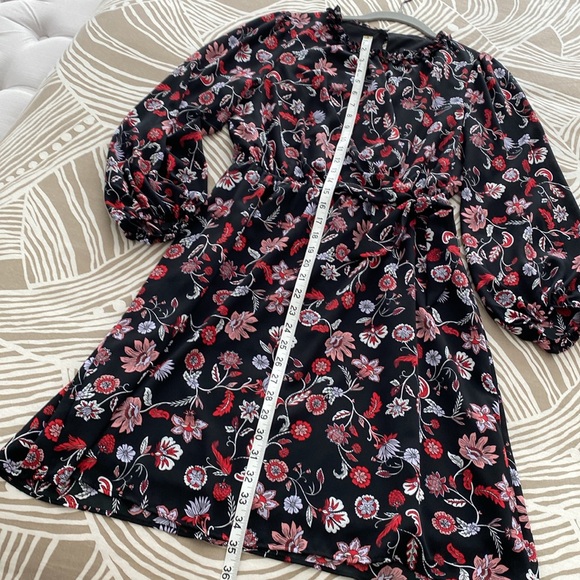 BANANA REPUBLIC long sleeve floral dress - Picture 7 of 10